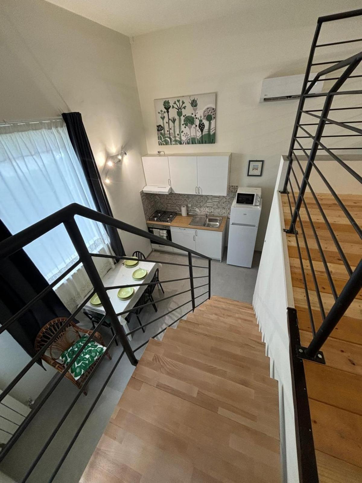 Ferienwohnung Loft 3, A 150 M Dal Mare, Pineto Centro Exterior foto